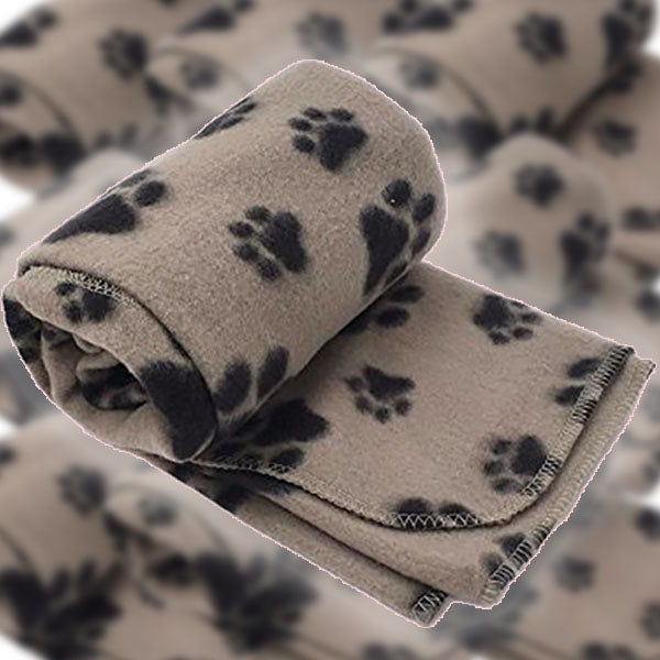 Pets Play Soft & Cosy Fleece Paw Print Blanket