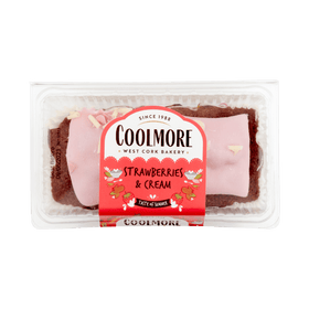 Coolmore Bakery Strawberry Cream Cake
